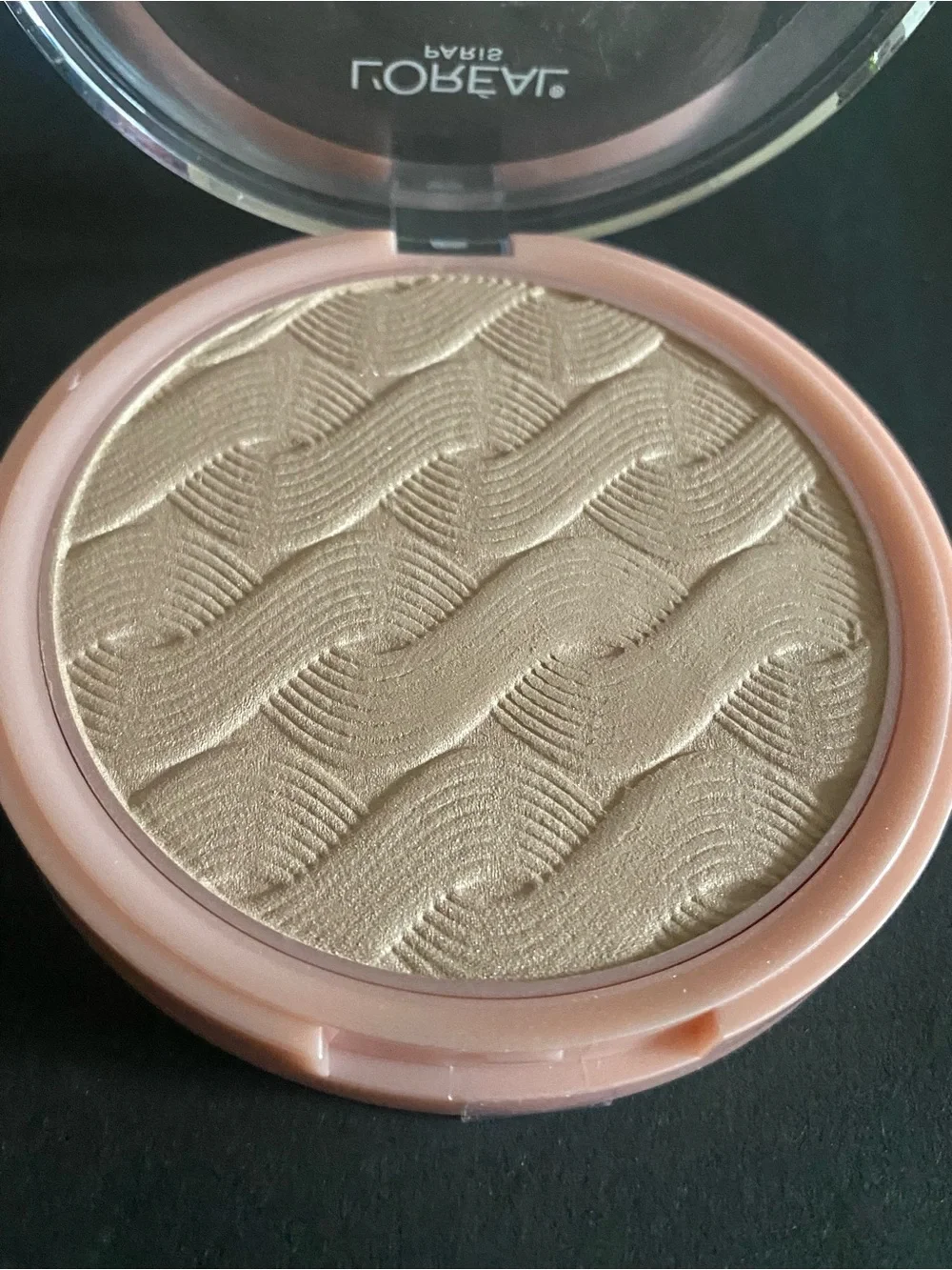 Loreal Paris True Match LUMI Bronze It Sunkissed Glow Bronzer # 01 Light Clair